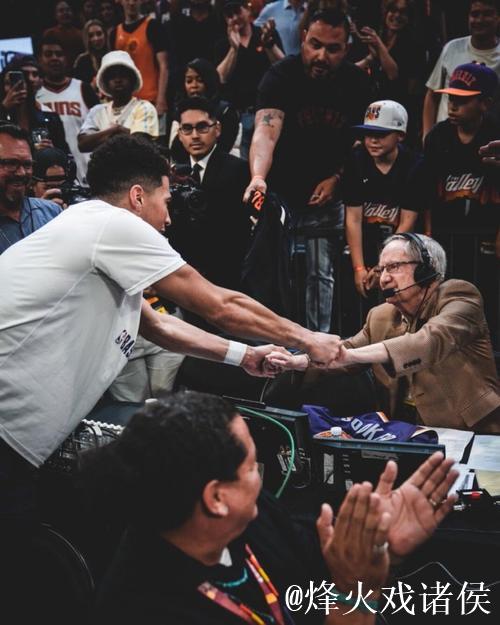 51年传奇生涯落幕！太阳队资深播音员麦考伊逝世，享年91岁